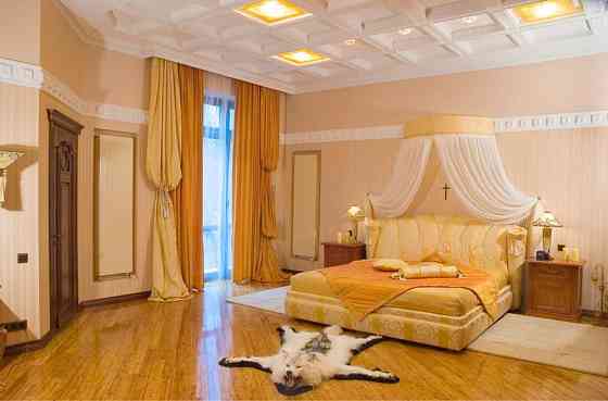 продаж каартри у австрійському будинку у Франківському районі Львів