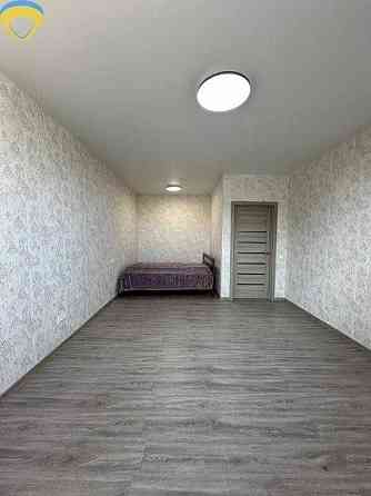 Квартира з газом 50 м² з великою кухнею + кладовка вул. Сахарова Одеса