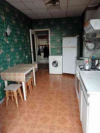 Сдам на год и более 3 комнатную квартиру с удобствами Chornomorsk