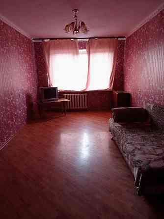 Сдам на год и более 3 комнатную квартиру с удобствами Chornomorsk