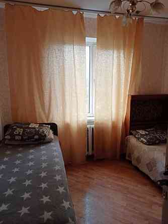 Сдам на год и более 3 комнатную квартиру с удобствами Chornomorsk