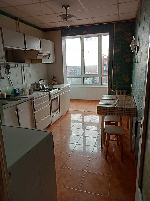 Сдам на год и более 3 комнатную квартиру с удобствами Chornomorsk - photo 1