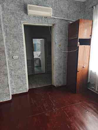 Сдам двухкомнатную квартиру центр города Іzmail