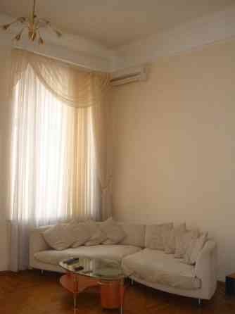 2к/к, м.Золоті Ворота, вул.Стрілецька, 800евро без комисії Київ