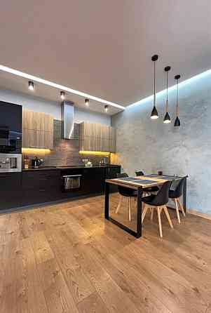 2-кімнатна в центрі | Золоті Ворота | Expats / Embassy | EcoFlow Київ