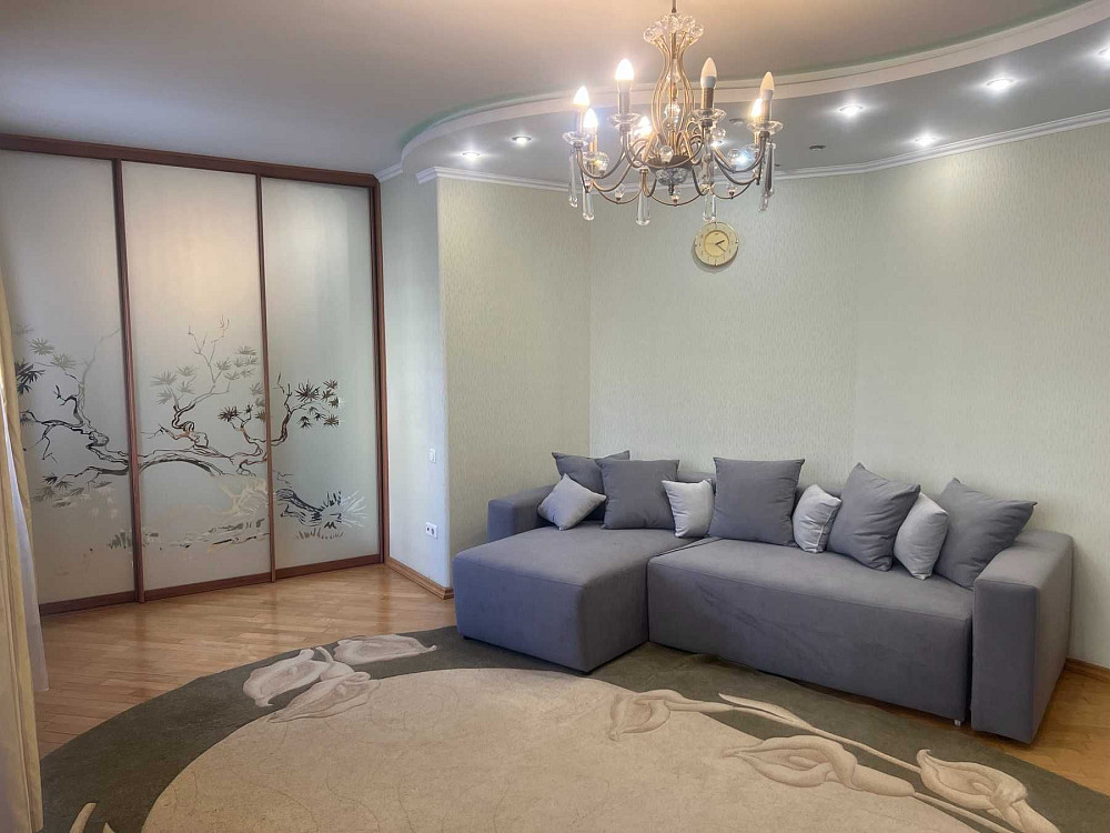 Оренда 3 кімнатної квартири проспект Чорновола 101, євроремонт Львів - зображення 1