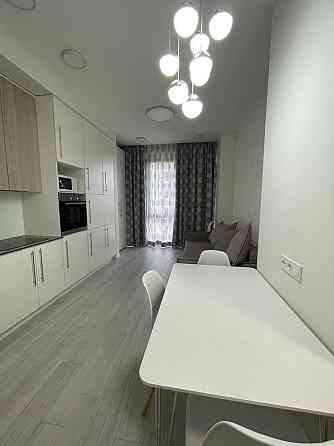 Сдам 2 ком квартиру ЖК Женева Газовое отопление паркинг Днепр