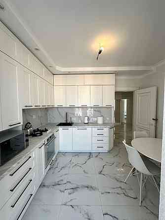 Оренда 4-кімнатної квартири вул. Богдана Хмельницького 230а Львов