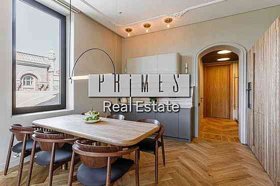 Оренда 2к квартири, вул. Інститутська, 13А, Липки Киев