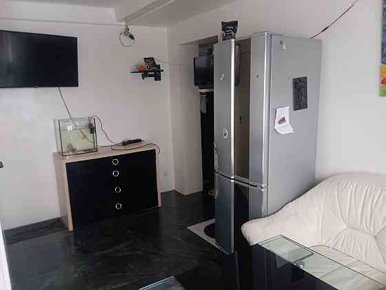 Продам 2 ком.квартиру чешку центр Хортицкого Запорожье