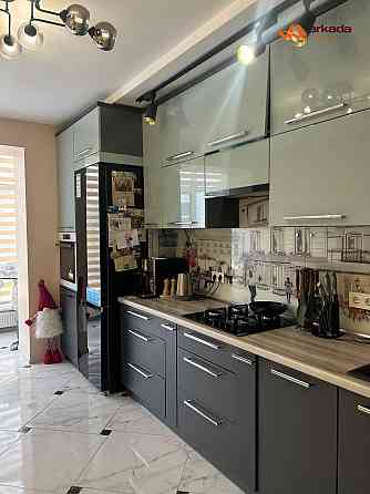 2кімнатна квартира з ремонтом та меблями Ивано-Франковск