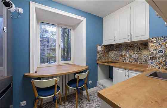 Продаж 2к квартира Соломенка/Вокзальна/Курська/Воробйова Kyiv