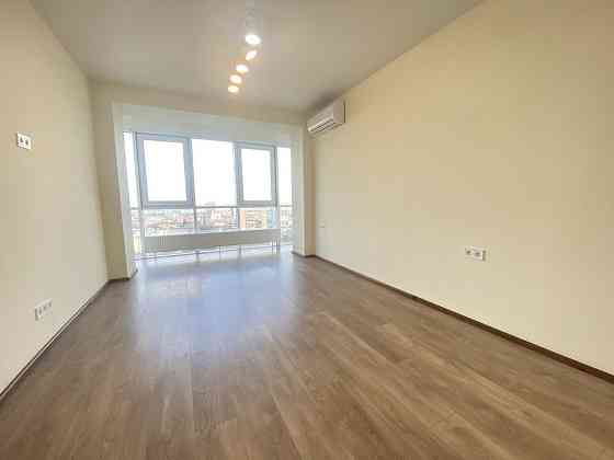 Продам 1-ком ЖК Палермо . Центр . Днепр