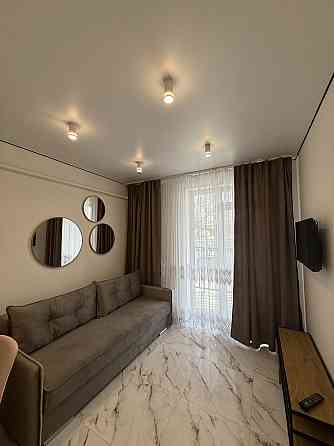 Оренда 1-но кім квартири на вул Роксоляни в новобудові Львов