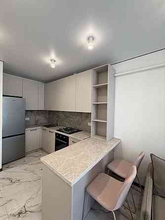 Оренда 1-но кім квартири на вул Роксоляни в новобудові Львов