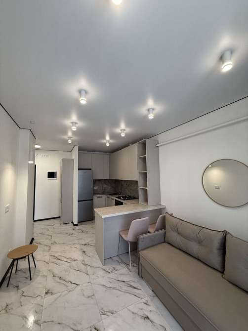 Оренда 1-но кім квартири на вул Роксоляни в новобудові Львов - изображение 1