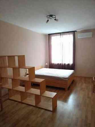 Гарматна,33/1, велика простора квартирав чудовому стані Kyiv