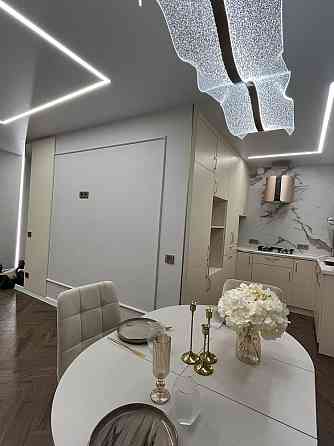 Продам 3-х кімнатну стильну квартиру з ремонтом та меблями! 