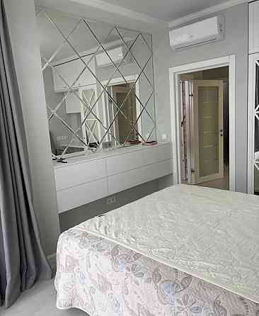 Продам 3-х комнатную квартиру с ремонтом в новом доме  с видом на море Одеса