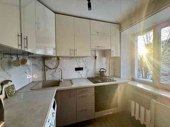 Продаж 2 кімнатної квартири Чайка Грушевського Rivne