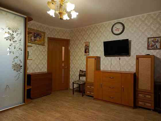 1 комн - 41 метр. 10/16 эт. Ремонт. Мебель. ул.Днепропетровская дорога Одеса