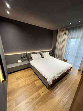 Продаж елітної 3-кімн. квартири 140 м2 | ЖК на Березняках | БІЛЯ ОЗЕРА Kyiv