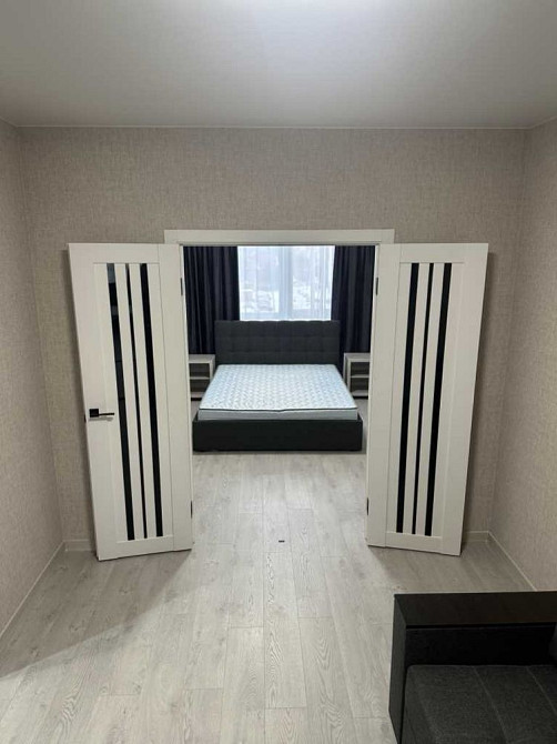 Стильна 1-кімнатна в ЖК «Пелюстковий» Полтава - изображение 4