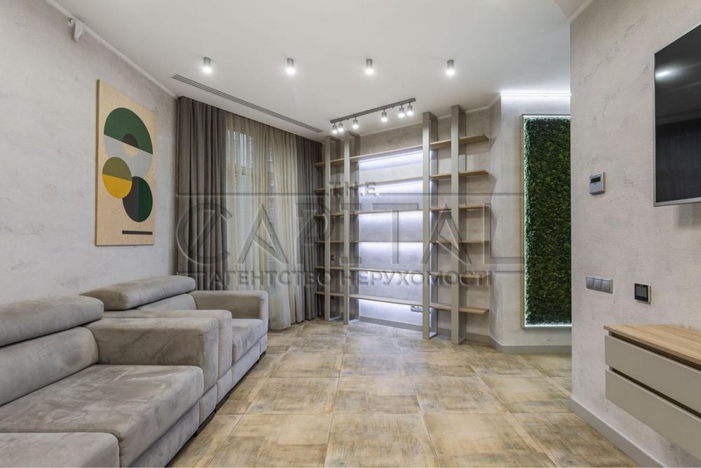 Продам квартиру 111м2, 3-кім, 3 пов. ЖК Французький 1. Автономна! Kyiv - photo 1