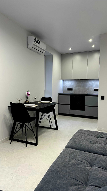 Продаж однокімнатної квартири у новобудові з дизайнерським ремонтом Черкаси - зображення 2