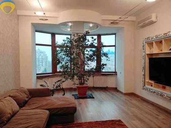 Квартира 107кв.м  у моря вул.Віце-адм.Азарова з паркингом Одеса