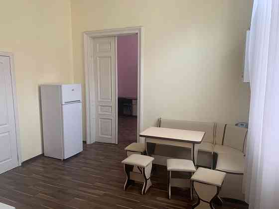 ТЕРМІНОВИЙ Продаж 1 кім квартира ЦЕНТР міста, меблі техніка залишаются Ивано-Франковск