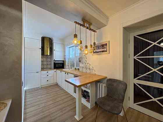 Продається двох кімнатна квартира Запорожье