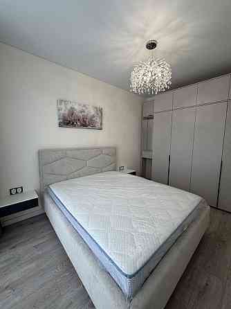 Нова 1,5 кімнатна кв. ЖК .Квадрат кухня-студія +1кімната. Mynai