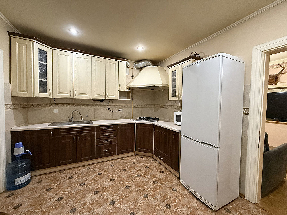 Продаж 3-кім. квартири з ремонтом вул. Марка Вовчка, 50м2 Львов - изображение 1