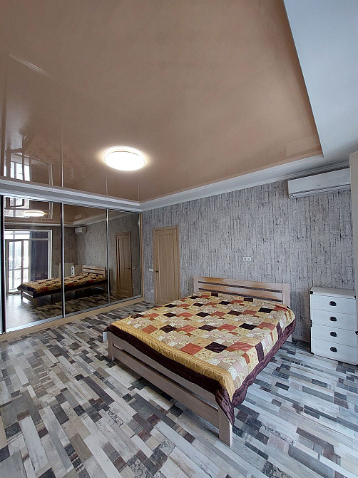 Продам ідеальну 2 кімн.кв.без комісії з ремонтом,меблями і технікой Іrpin - photo 1