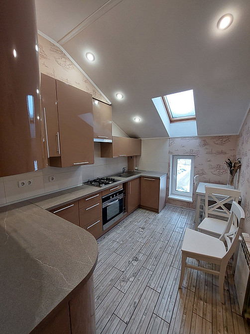 Продам ідеальну 2 кімн.кв.без комісії з ремонтом,меблями і технікой Іrpin - photo 4