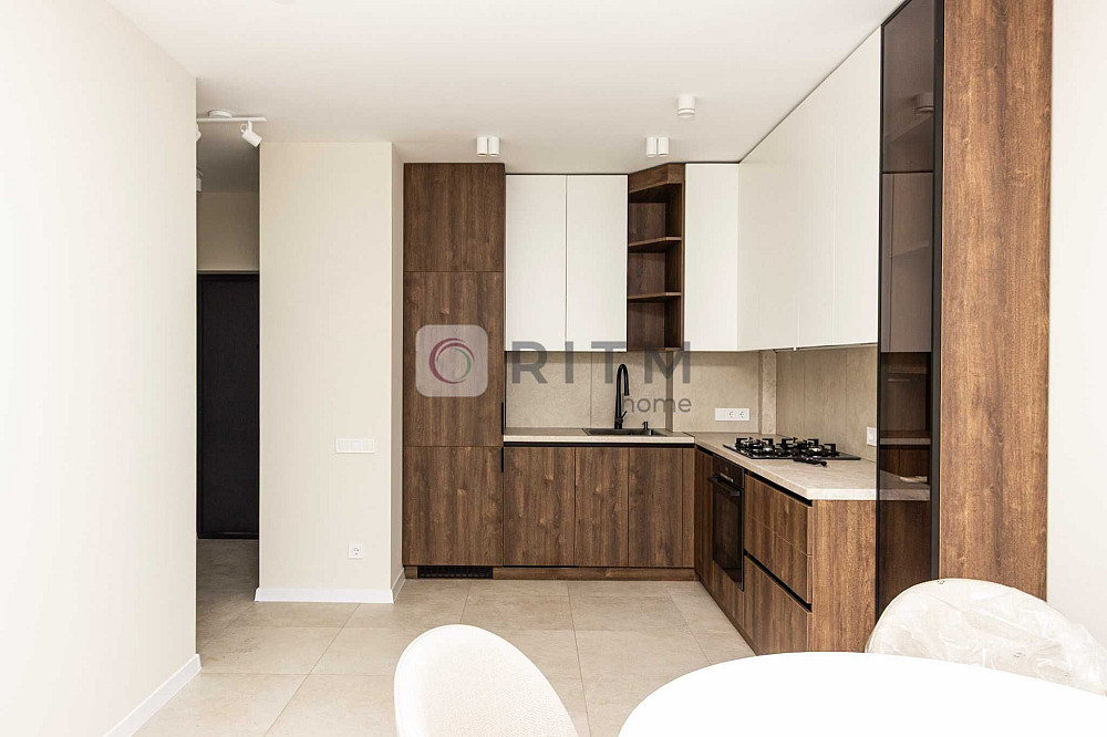 Продаж однокімнатна квартира з ремонтом в новобудові. Львов - изображение 2