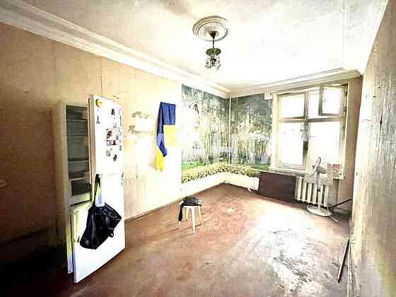 ИНВЕСТИЦИЯ В ЗОЛОТОЙ ФОНД ОДЕССЫ: 2 комнатная Сталинка под ремонт! Одеса