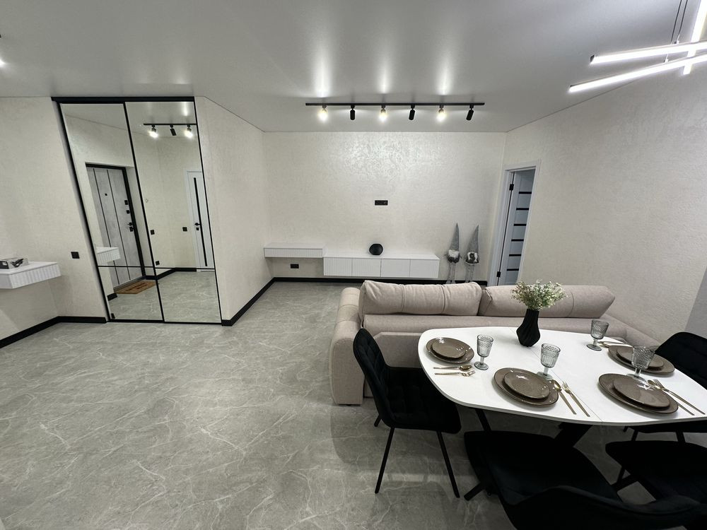 Продам евродвушку Ремонт Центр Голливуд Сертификат Чернигов - изображение 7