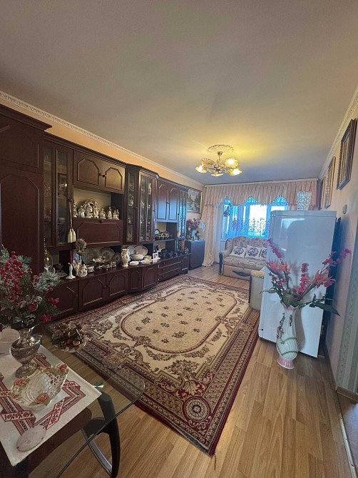 Продається 2-кімнатна квартира по вул. Хоткевича Угорники - изображение 1