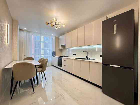 Вигідна велика 1км квартира повністю УКОМПЛЕКТОВАНА | Новобудова Ивано-Франковск