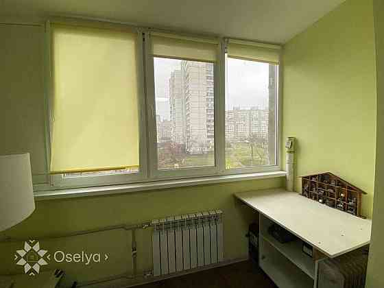 ТОП 3 кімнатна квартира вторичка Троещина Каштанова 8 Kyiv