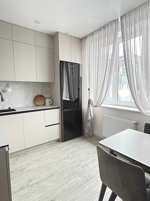 Продам 2-квартиру укомплектовану та з ремонтом ЖК Скай Сіті-Черемушки Одеса - зображення 5