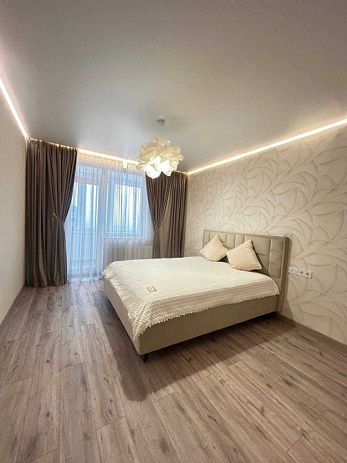 Продам 2-квартиру укомплектовану та з ремонтом ЖК Скай Сіті-Черемушки Одеса - зображення 1