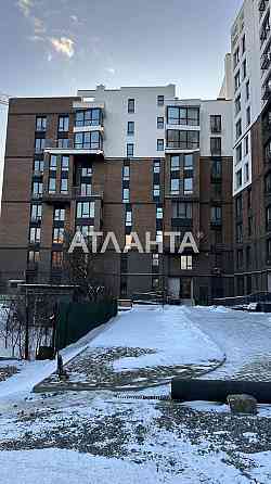 Продаж елітного пентхауса в новобудові Черновцы