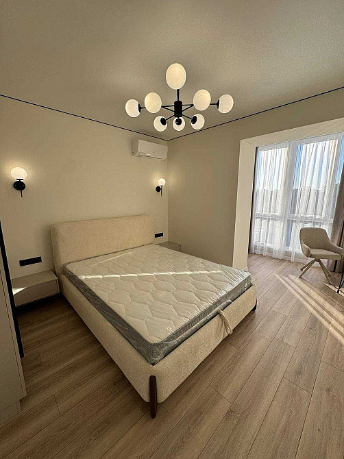 Розкішна 1,5-кімнатна квартира з панорамою на річку Ивано-Франковск - изображение 8