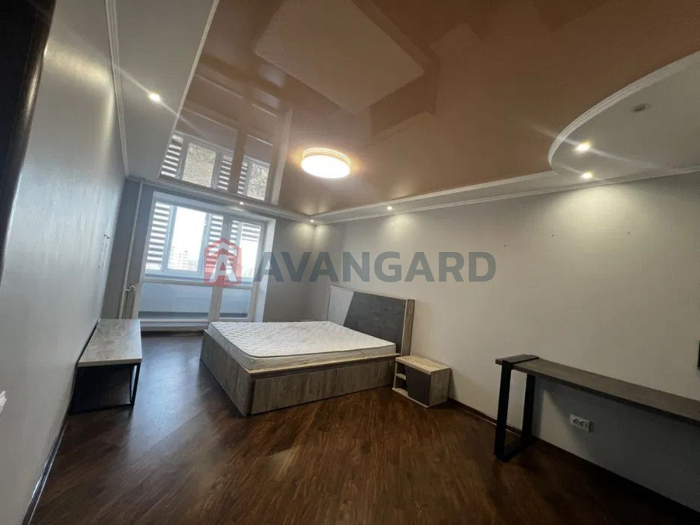 2 кім Виставка , простора квартира в новому будинку Khmelnytskyi - photo 4