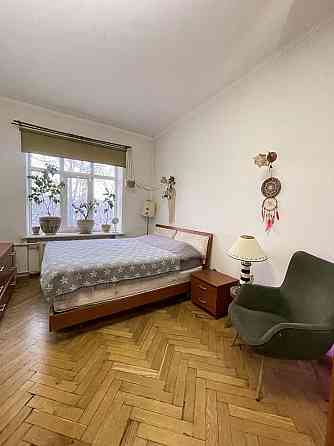 Двухкомнатная сталинка с ремонтом на Ришельевской, Центр, Приморский Одеса