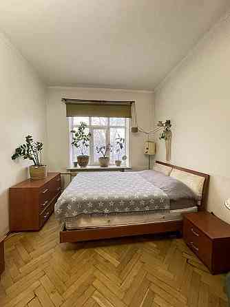 Двухкомнатная сталинка с ремонтом на Ришельевской, Центр, Приморский Одеса