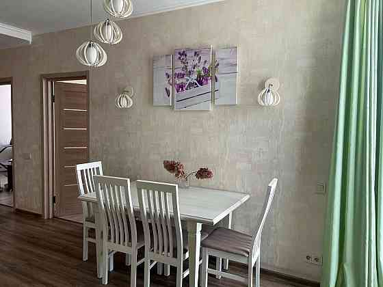 Простора та затишна 2-к квартира з якісним ремонтом ЖК Позняки-А Kyiv